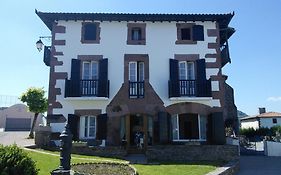 Hotel Camou